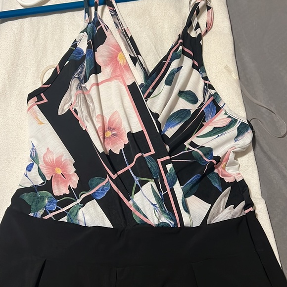 Romper - Picture 2 of 2